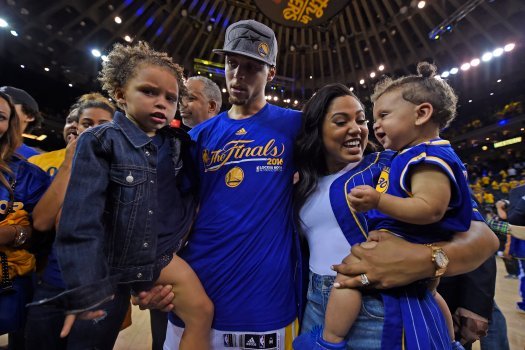 Wife Ayesha Once Revealed How Stephen Curry’s Daughter Gets “Genuinely Upset” with Her Over 1 Thing: “Why Didn’t You Let Me..”