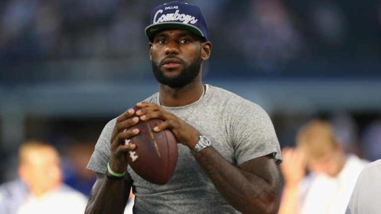 NFL World Goes Crazy After News on LeBron James Getting Recruited to Play Another Sport