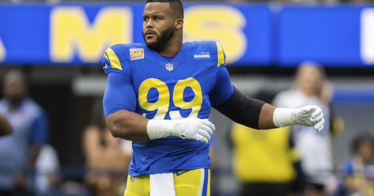 Aaron Donald, Jaylen Brown end deals with agency