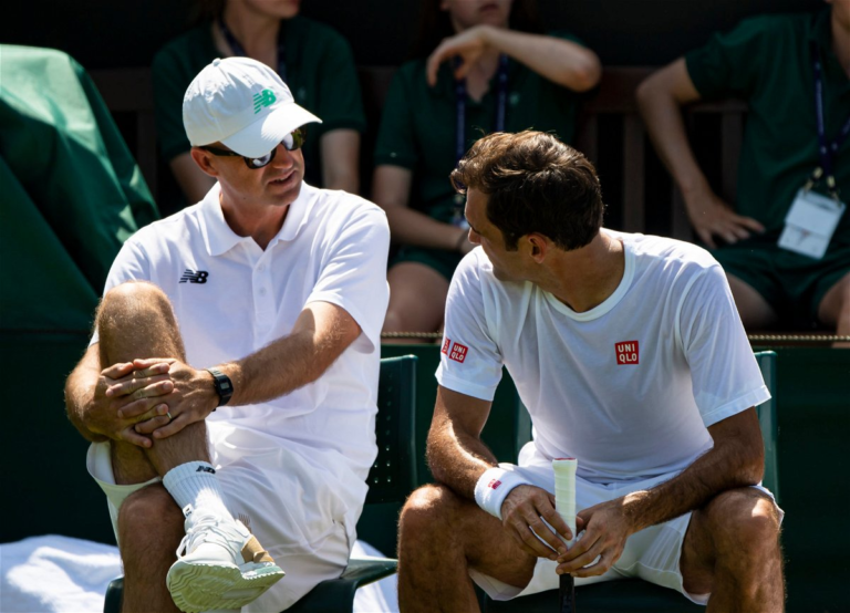 ‘I Want to Hear the Truth..’- Ex-Coach’s Honest Admission on How Magical It Was To Be in the Presence of Roger Federer