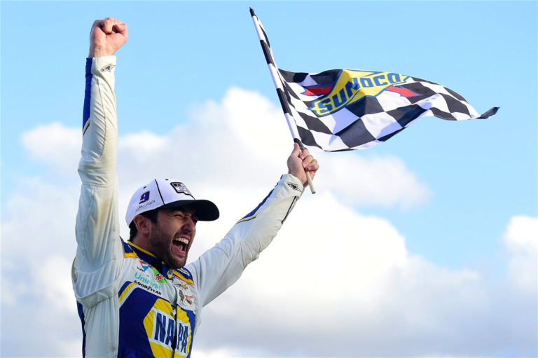 “As Hot Looking as the Guy That Drives It”- Fans Approve Chase Elliott’s New Paint Scheme for the 2023 NASCAR Season