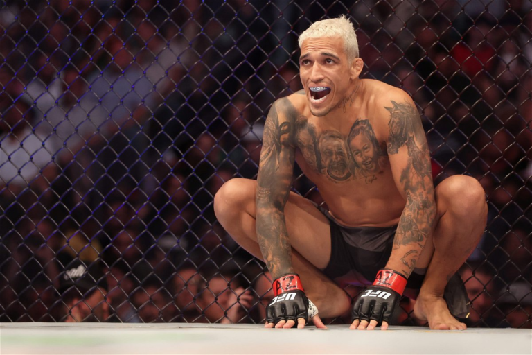 “Don’t Know if I Like This” – UFC World Reacts to Charles Oliveira’s New Tattoo