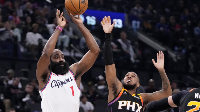 James Harden becomes 20th player with 26,000 career points