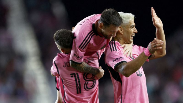 Inter Miami beats Atlanta United in Lionel Messi’s MLS playoff debut