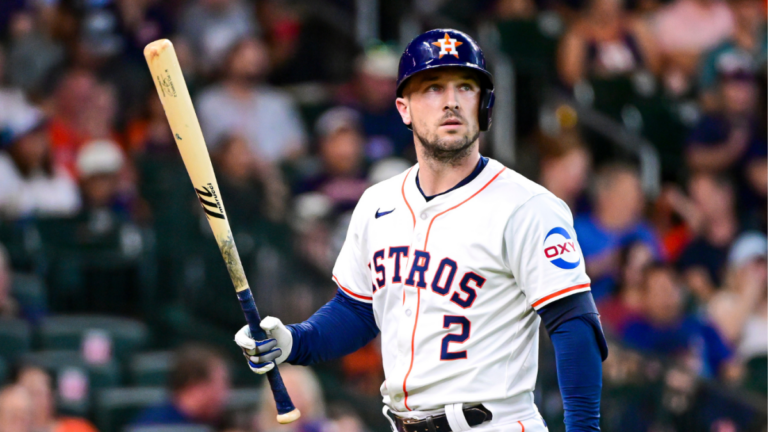 MLB rumors: Astros make Alex Bregman an offer, Cubs get Cody Bellinger trade calls, Yankees meet with an ace