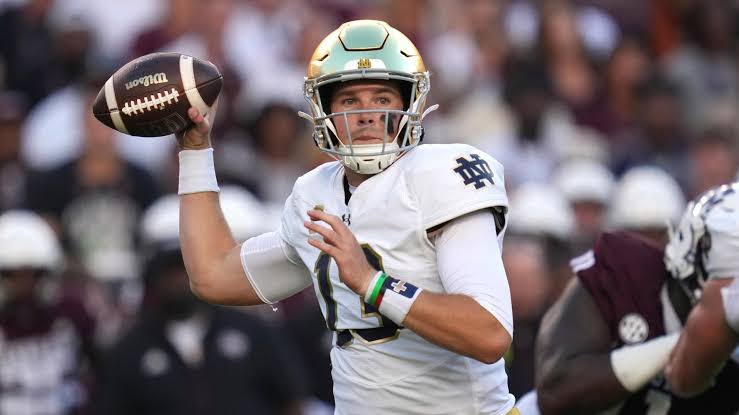 Who Is 5-Star Kicker Mitch Jeter? Is MLB Legend Derek Jeter Related to the Notre Dame Athlete?