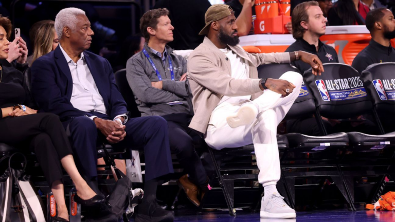 Lakers’ LeBron James sits out All-Star Game due to foot/ankle