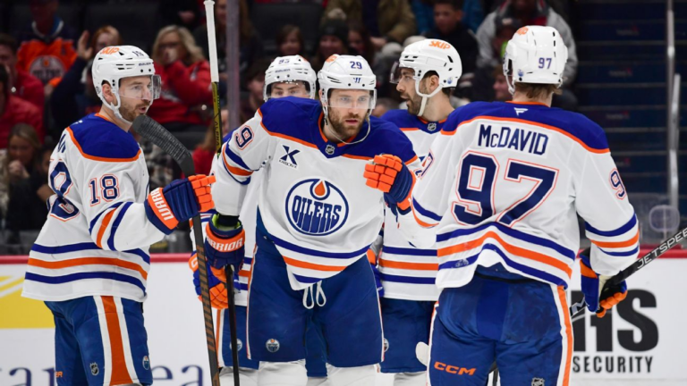 NHL playoff standings: Can the Oilers win the Pacific crown?