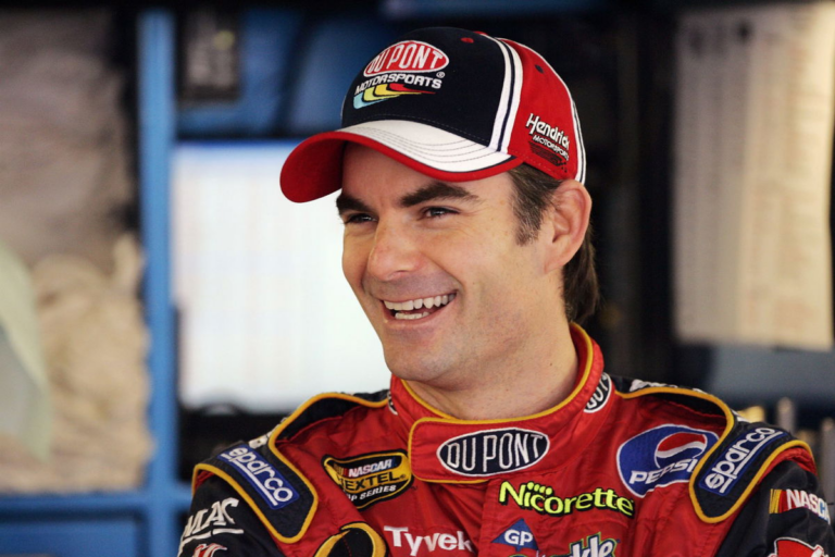 Ousted Formula 1 Driver Teases NASCAR Debut as He Confesses His Love for Jeff Gordon