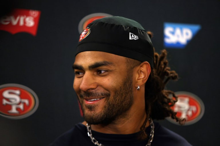 49ers make All-Pro Fred Warner the NFL’s highest-paid linebacker