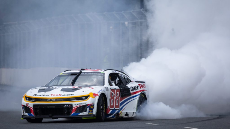 Rains hold off until after NASCAR Chicago race this year