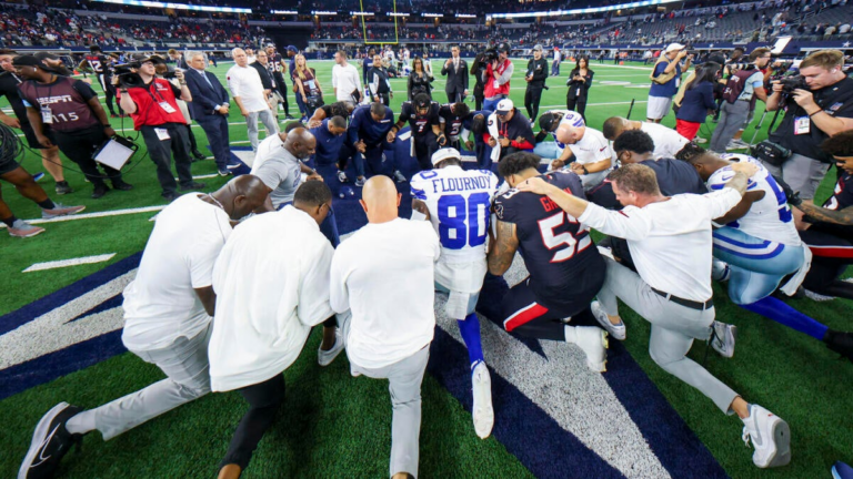 Dallas Cowboys, Houston Texans, NFL pool together donations for Texas flooding recovery efforts