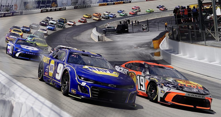 NASCAR Driver Speaks Out on NASCAR’s Popularity Scare, Issues Them a Roadmap
