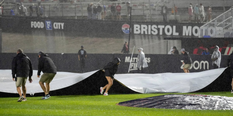 Excellent concept, poor execution: What we learned from MLB Speedway Classic at Bristol