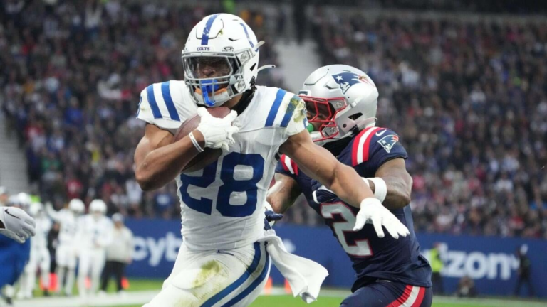 Fantasy Football Rankings 2025: Busts by NFL model that predicted Raheem Mostert’s slow year