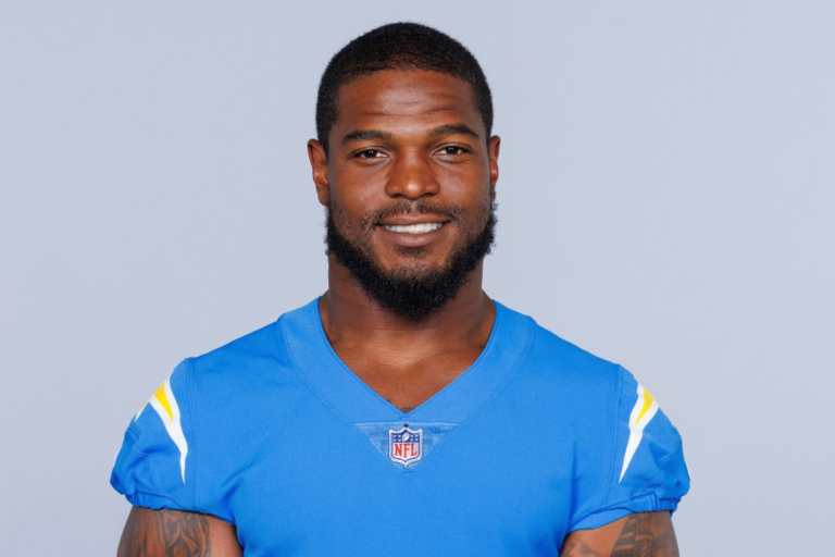NFL veteran Denzel Perryman arrested on felony weapons charge
