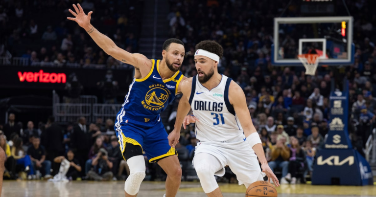 Dallas Mavericks to play Golden State Warriors on Christmas Day