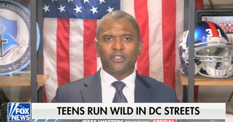 ‘We Gotta Get the Paddle Back’