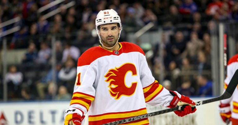 NHL Analyst Sees Flames Keeping Nazem Kadri Unless One Thing Happens