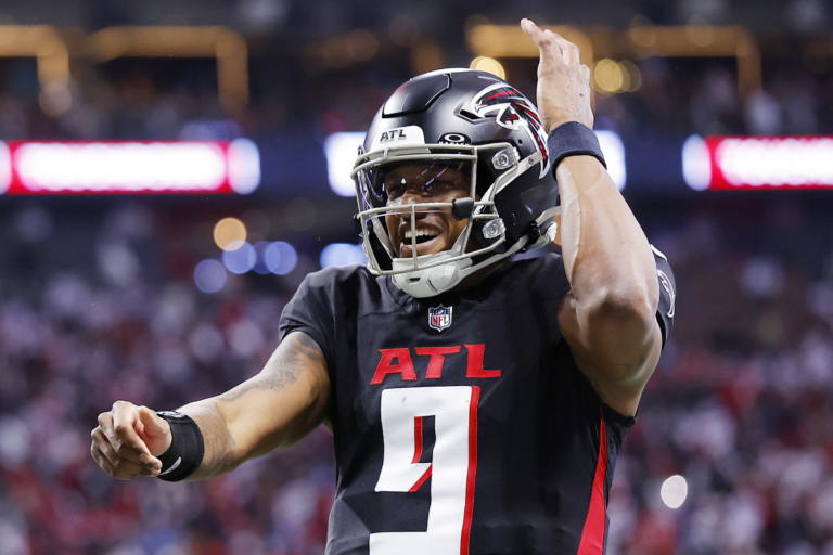 Michael Penix Jr. Earns Epic Comparison That Will Fire Up Falcons Fans
