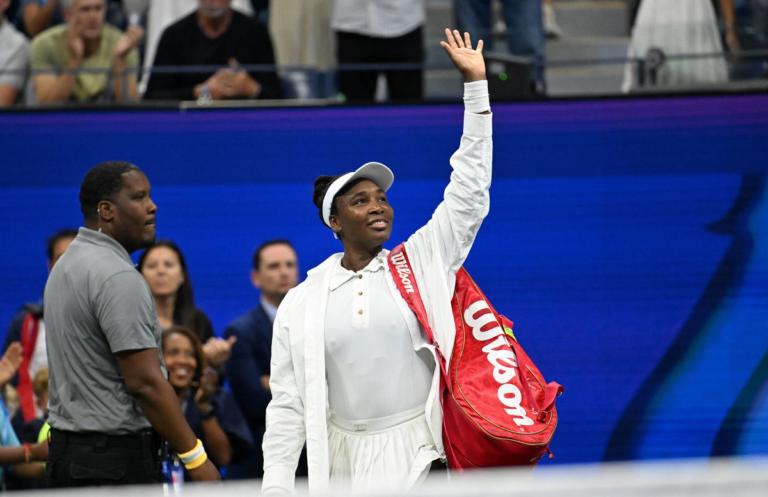 Venus Williams Keeps US Open Dream Alive With Canadian Star in Doubles