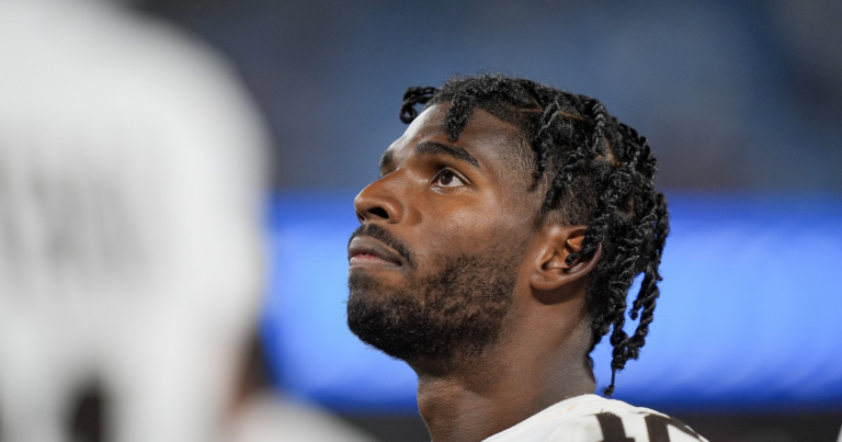 Shedeur Sanders Reacts to Colorado Loss with Message About Deion Sanders