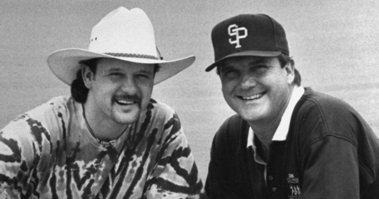 At Field of Dreams, Tim McGraw Honors His Dad in a Powerful Way