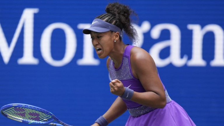 Naomi Osaka defeats Coco Gauff at the US Open to reach her first major quarterfinal since 2021