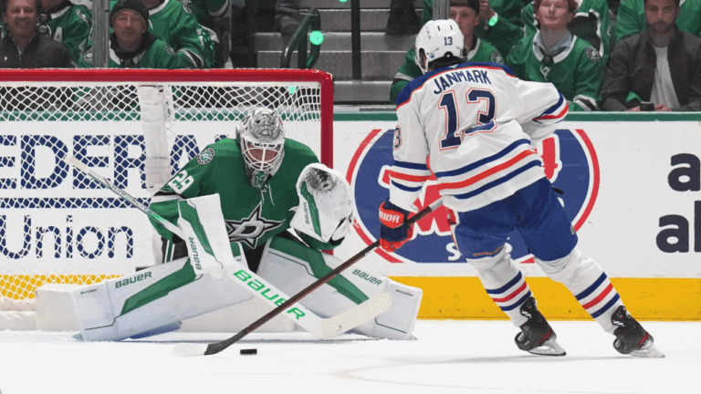 Fantasy hockey goalie, team win projections