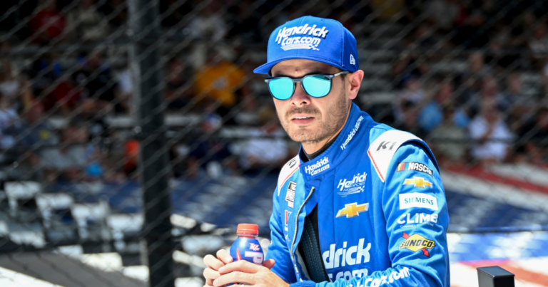 Kyle Larson Turns Darlington Setback Into Gateway Playoff Advantage