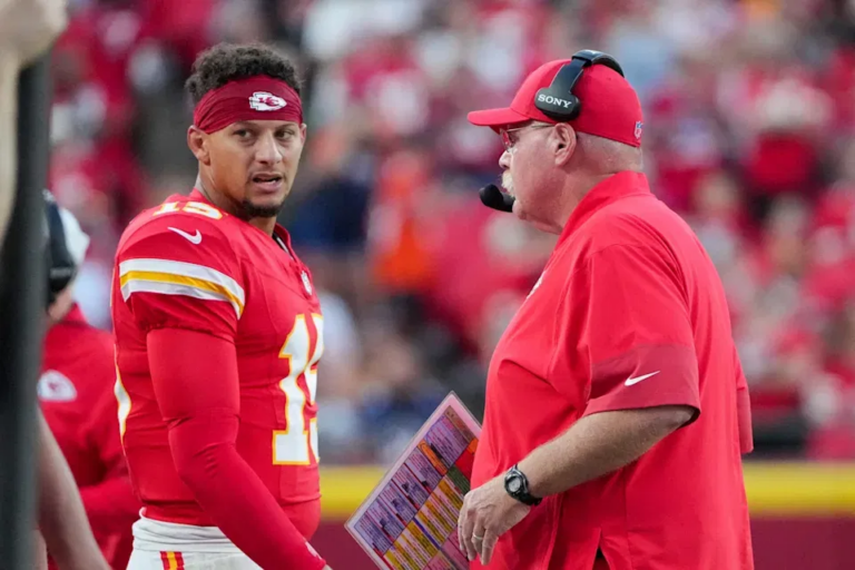 Andy Reid Announces Bad News for Patrick Mahomes As NFL Doctor Confirms Xavier Worthy’s Injury Status