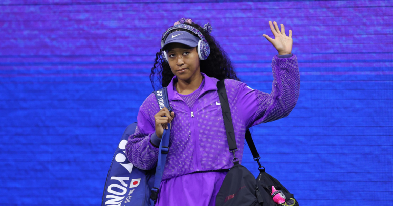 Tennis Star Naomi Osaka Delights Fans with Unexpected Moment Meeting Anna Wintour