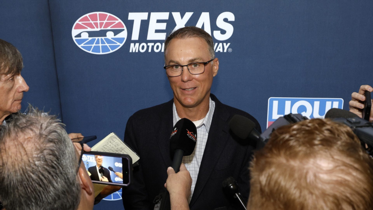 Kevin Harvick Tears Into Saturday Night NASCAR Races Over Low TV Ratings