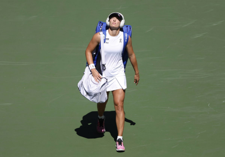 Iga Swiatek Provides Update on Tennis Comeback After US Open Disappointment