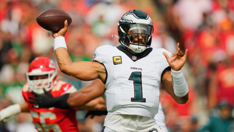 Brandon Aubrey, Jalen Hurts are in NFL Week 3 top broadcast moments