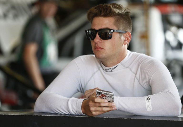 Noah Gragson Net Worth in 2025 – Salary With Front Row Motorsports and Career Earnings