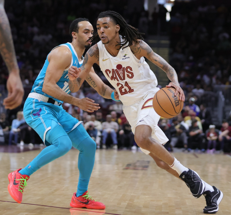 Report: Emoni Bates signs with Philadelphia 76ers