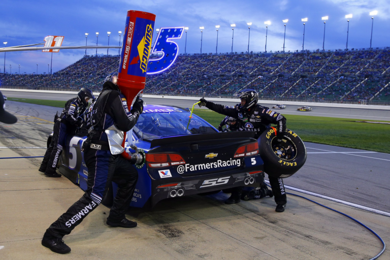Fan Outrage Erupts as ‘Gas Can’ Rumor Floods NASCAR Garage