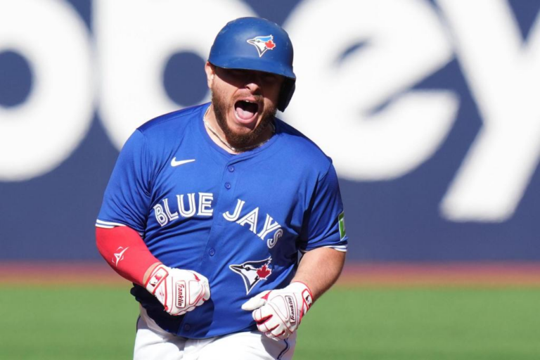Toronto Blue Jays clinch AL East; Cincinnati Reds are in postseason