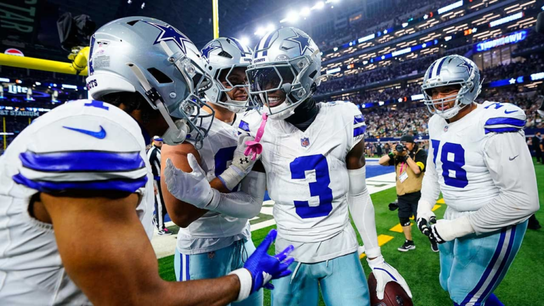 Cowboys, Packers end classic slugfest in tie