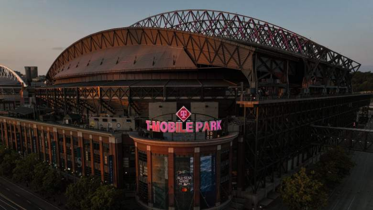 After Nearly 40 Years, Mariners Close Out Long-Running TV Partnership