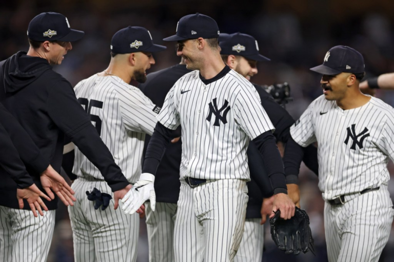 Yankees complete first Wild Card comeback of its kind, setting the stage for ALDS rematch with Blue Jays