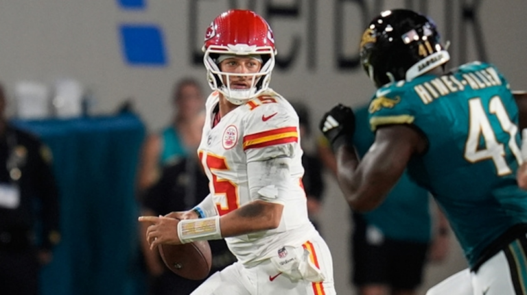 NFL Monday night: Jacksonville jumps up to beat Kansas City