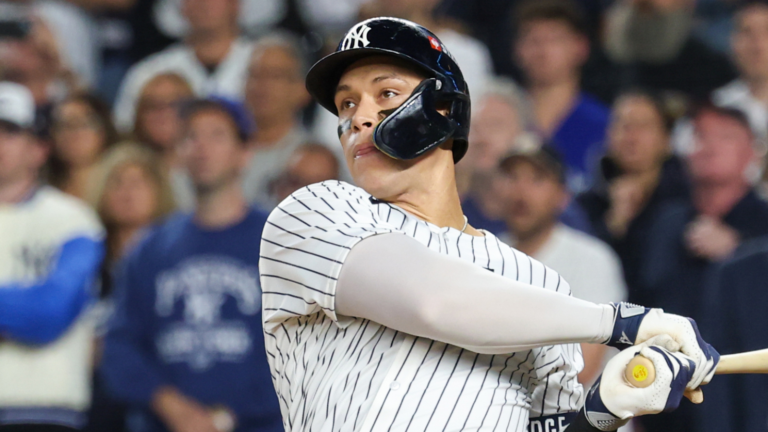 Yankees stay alive; Mariners inch closer to ALCS