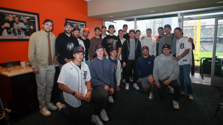 Red Wings support Tigers at Game 3 of ALDS