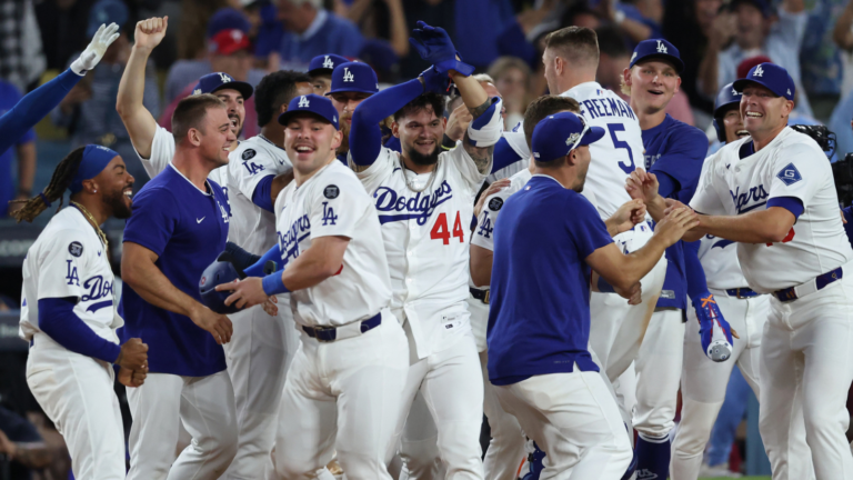 MLB playoff takeaways: Dodgers advance to NLCS, Cubs force Game 5
