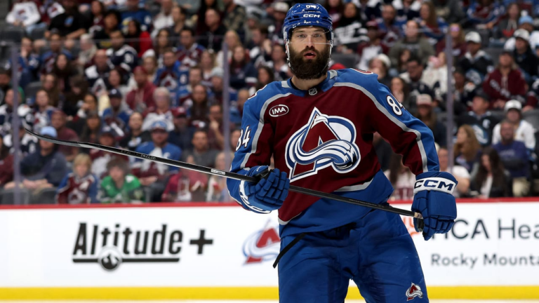 Burns set to reach 1,500 NHL games when Avalanche host Stars