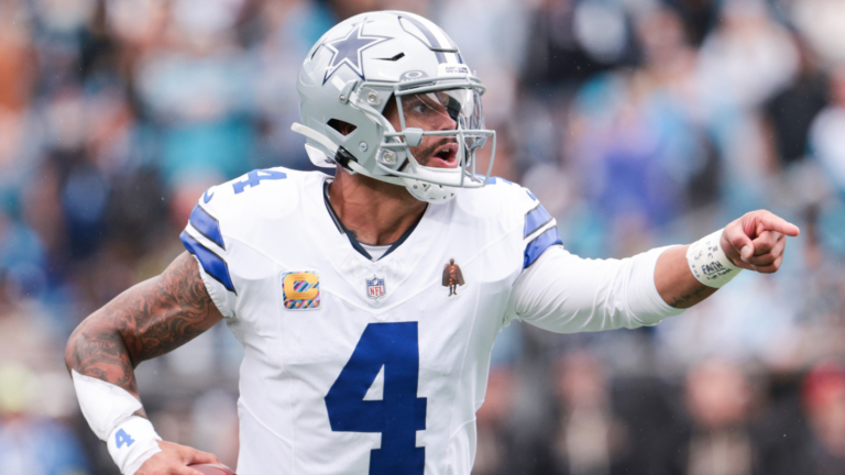 Dak Prescott’s NFL Week 6 feat highlights Cowboys’ issues