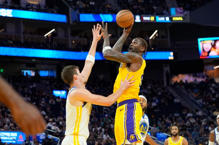 Lakers’ Deandre Ayton Sends Message to NBA