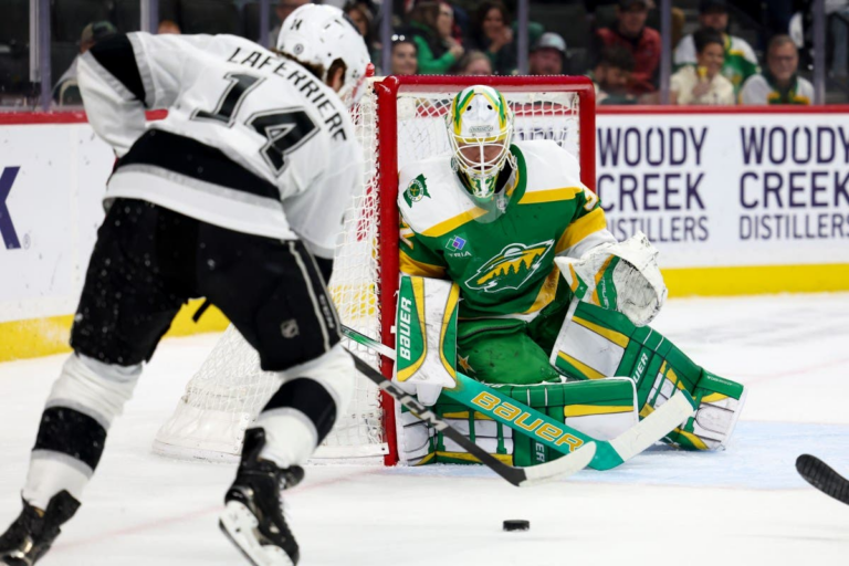 How to Watch Kings vs Wild: Live Stream NHL, TV Channel